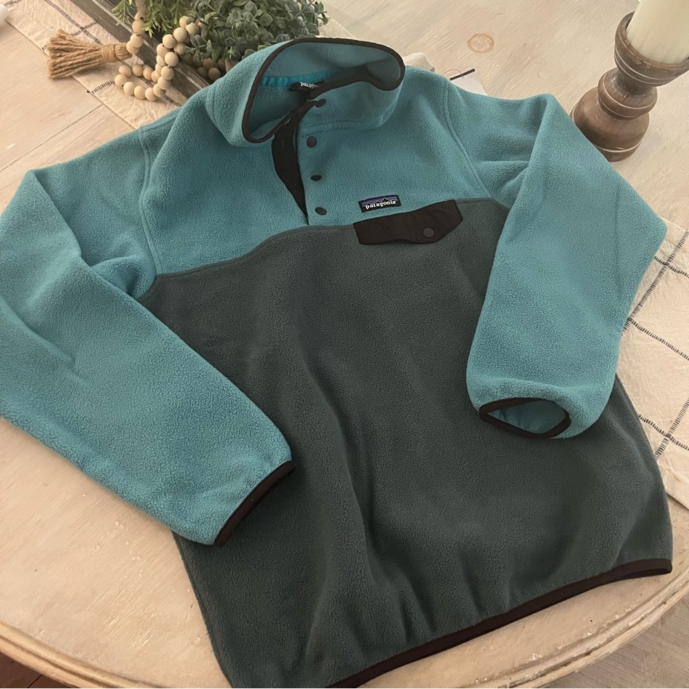Women’s Patagonia - 🏔️ Lightweight T Snap Synchilla Fleece Sweater - Color Block